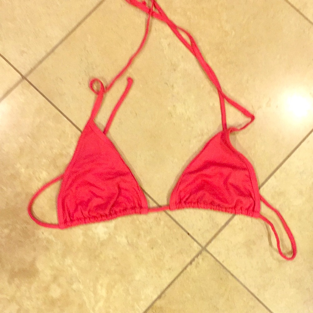 Used Victoria’s Secret pink bikini top.